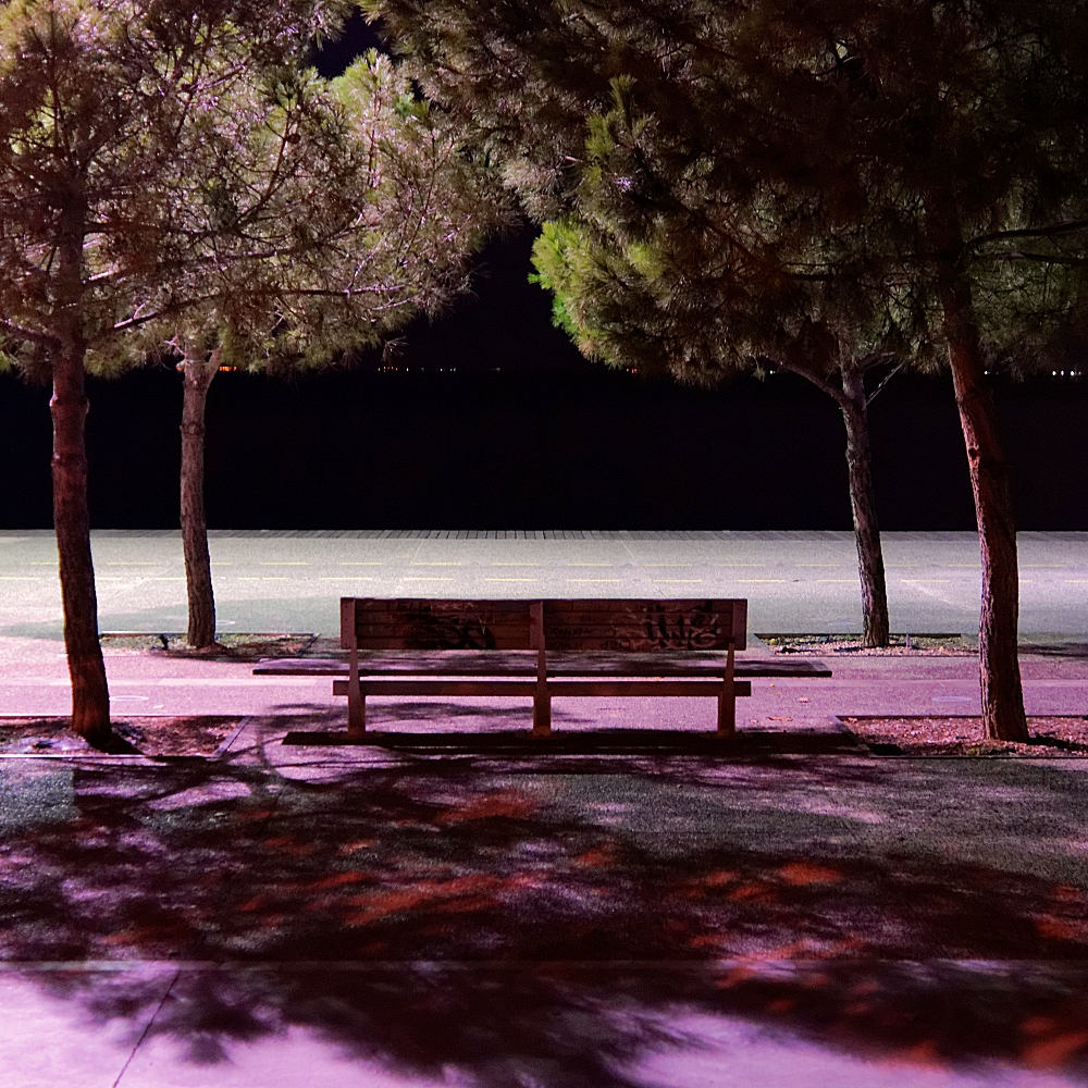 Το παγκάκι στον Θερμαϊκό