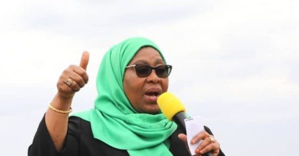 Τανζανία: Ορκίστηκε η πρώτη γυναίκα πρόεδρος στην ιστορία της χώρας